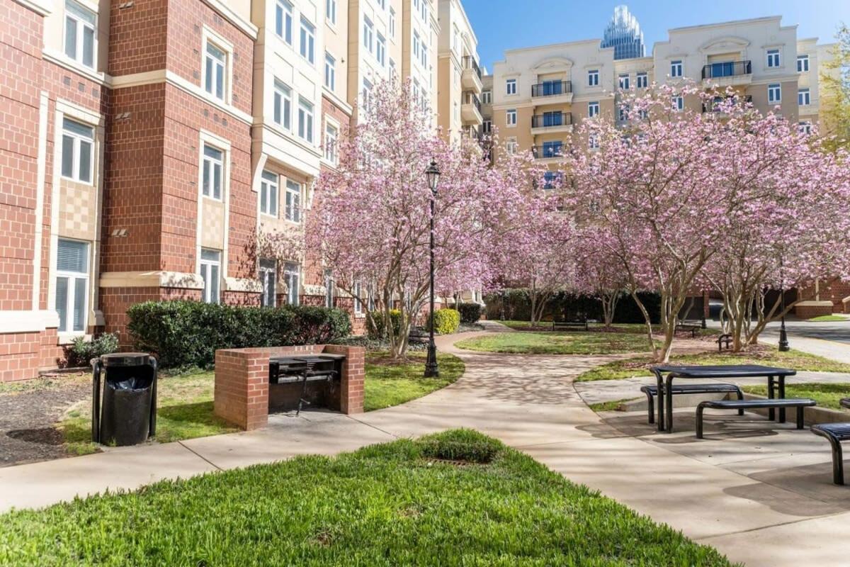 3Br Modern Downtown Apartment With Gym & Office Charlotte Exterior photo